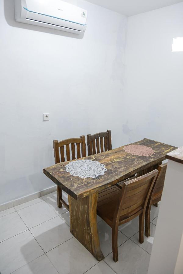 Orange Balangan Bungalow Jimbaran  Exterior photo